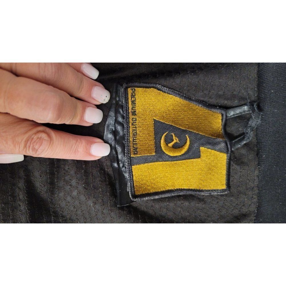 Blackstar Collection Snowboarding Jacket - Picture 11 of 12